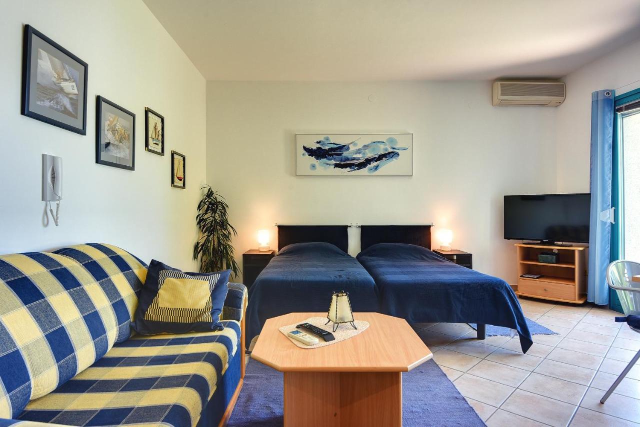 מדולין Apartments Villa Ana מראה חיצוני תמונה
