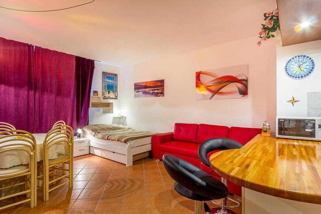 מדולין Apartments Villa Ana מראה חיצוני תמונה